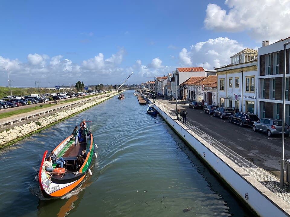 Canales y moliceiros de Aveiro
